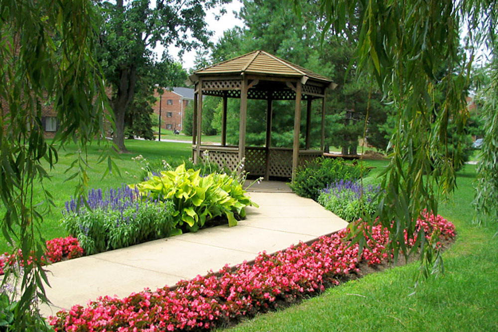 Great-Oaks-GAZEBO1LG