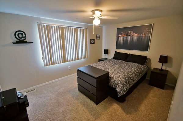 Featured image for “52 N. PLAZA BLVD, #433”