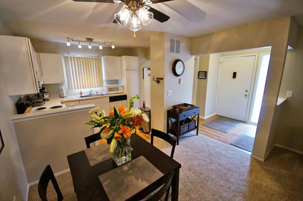 Featured image for “52 N. PLAZA BLVD, #433”