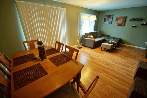 Featured image for “52 N. PLAZA BLVD, #433”