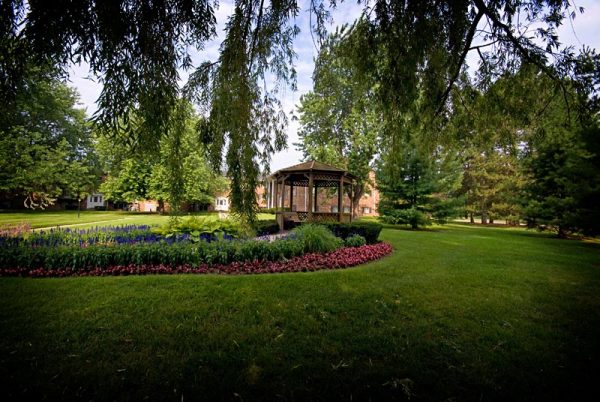 Featured image for “3715 Green Brier Blvd., #200C”