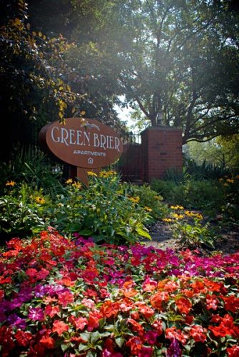 Featured image for “3715 Green Brier Blvd., #200C”