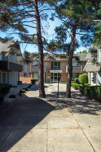 Featured image for “1532 Pine Valley Blvd., #12”