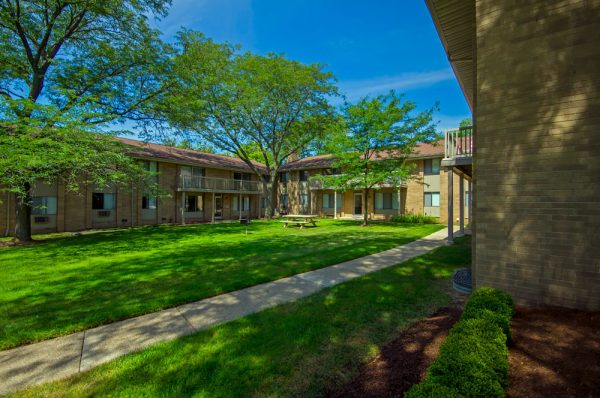 Featured image for “1532 Pine Valley Blvd., #12”