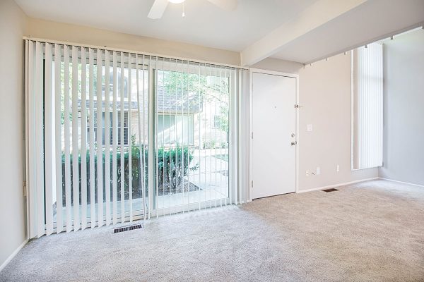 Featured image for “1532 Pine Valley Blvd., #12”