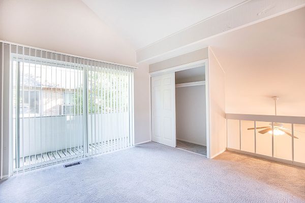 Featured image for “1532 Pine Valley Blvd., #12”