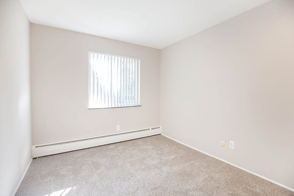 Featured image for “1532 Pine Valley Blvd., #12”