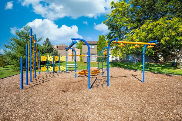 Featured image for “52 N. PLAZA BLVD, #433”