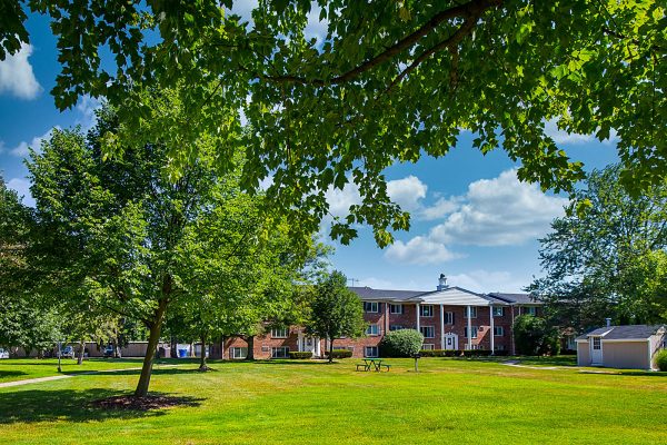 Featured image for “3715 Green Brier Blvd., #200C”