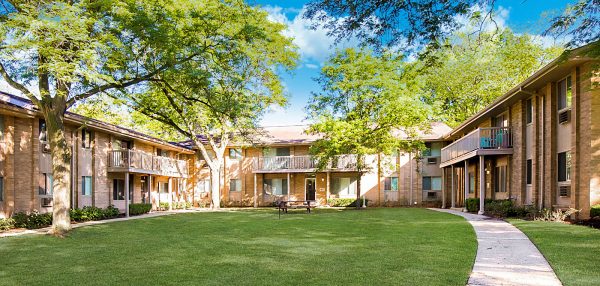 Featured image for “1532 Pine Valley Blvd., #12”