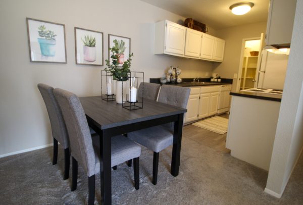 Featured image for “52 N. PLAZA BLVD, #433”