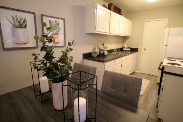 Featured image for “52 N. PLAZA BLVD, #433”